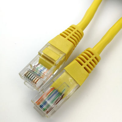 Καλώδιο σκοινιού μπαλωμάτων Ethernet δικτύων UTP Cat5e Rj45 σε RJ45 κίτρινο